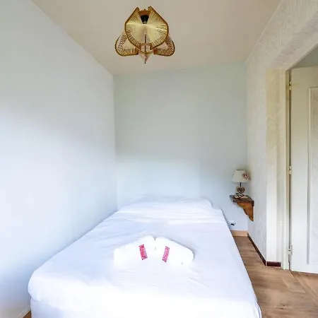 Apartment & Le De Saint-jean *
